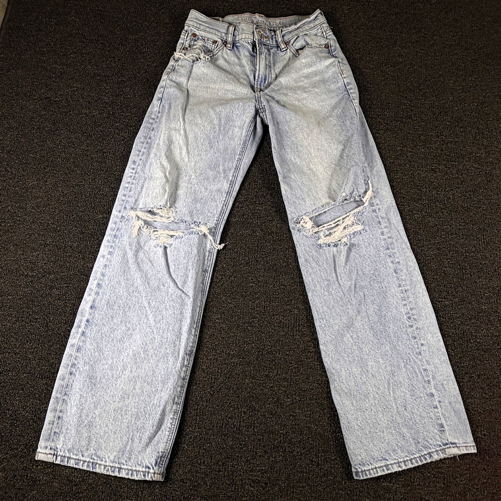 American Eagle Jeans Womens 0 (26x28) Stovepipe Light Wash Distressed EUC